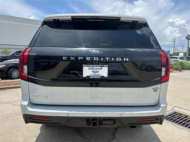 new 2025 Ford Expedition car, priced at $68,655