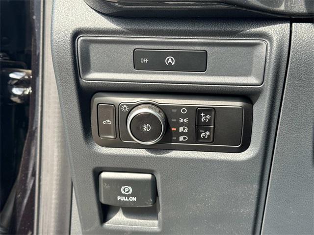 new 2025 Ford F-150 car, priced at $44,880
