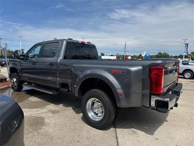 new 2025 Ford F-350 car, priced at $73,400