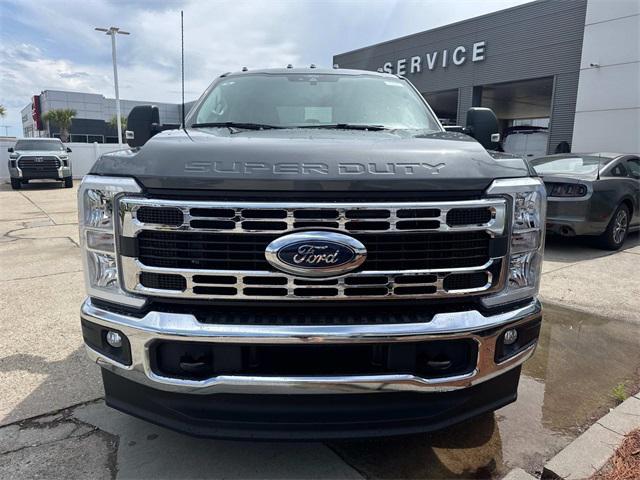 new 2025 Ford F-350 car, priced at $73,400