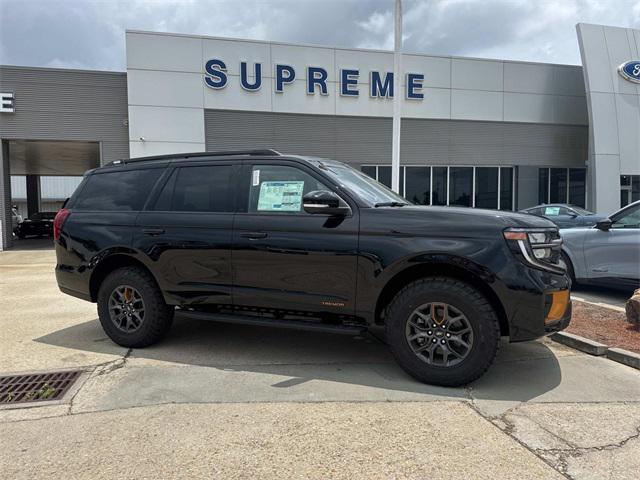 new 2025 Ford Expedition car, priced at $83,995