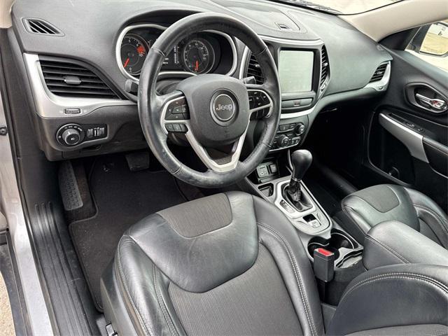 used 2018 Jeep Cherokee car, priced at $15,295