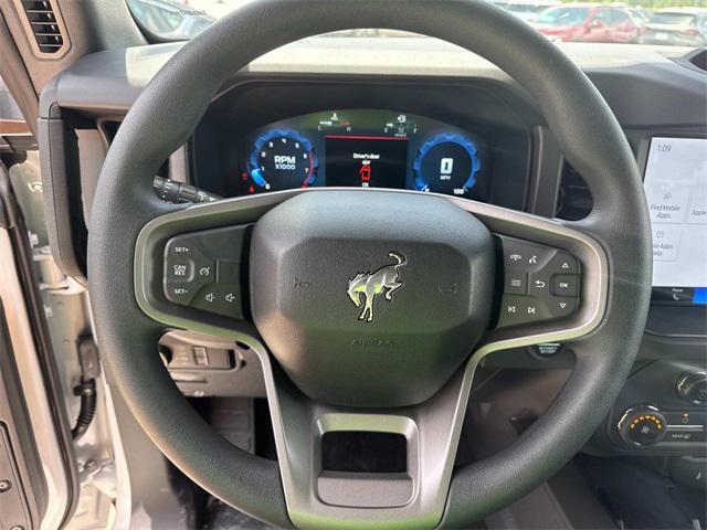 new 2025 Ford Bronco car, priced at $39,995