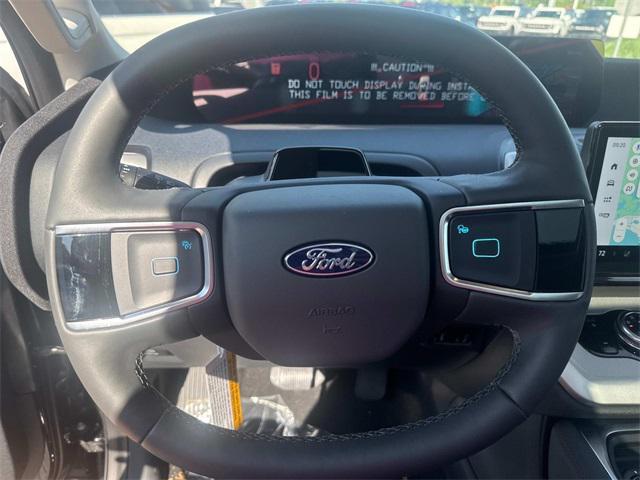 new 2025 Ford Expedition car, priced at $68,210