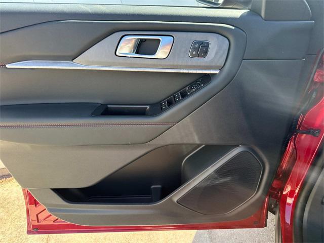 new 2025 Ford Explorer car, priced at $47,495