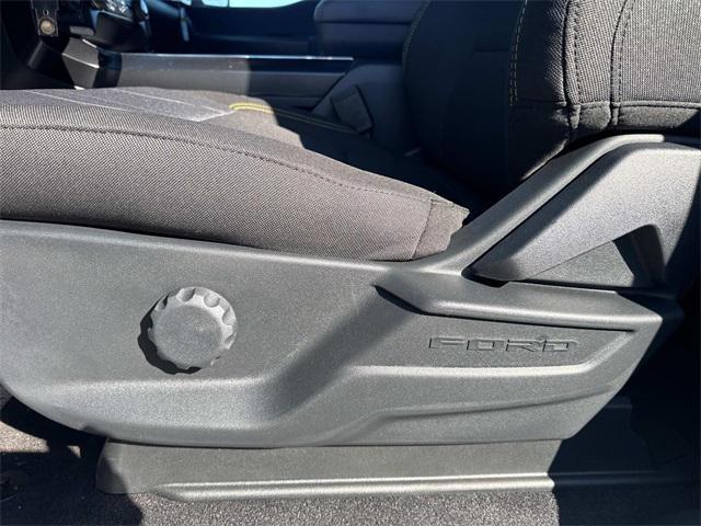 new 2025 Ford F-150 car, priced at $50,595