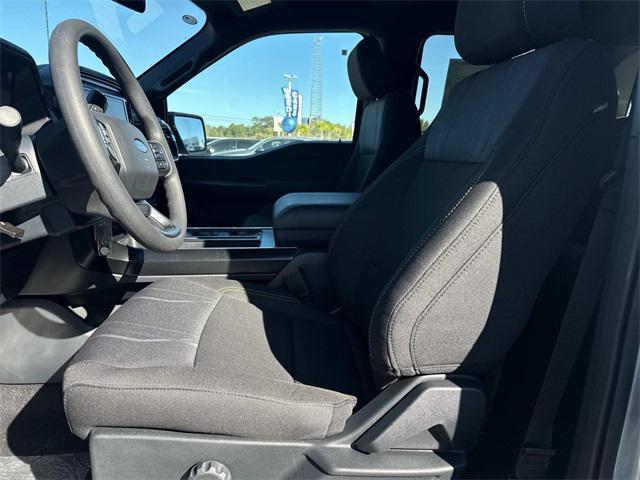 new 2025 Ford F-150 car, priced at $50,595