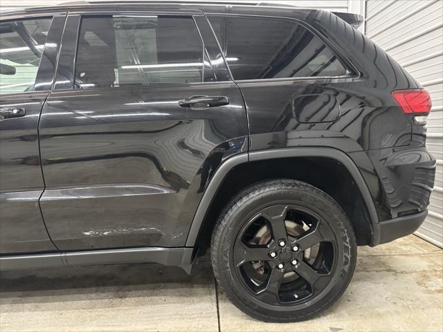 used 2020 Jeep Grand Cherokee car, priced at $21,295