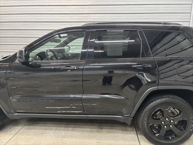 used 2020 Jeep Grand Cherokee car, priced at $21,295