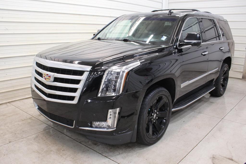 used 2017 Cadillac Escalade car, priced at $26,995