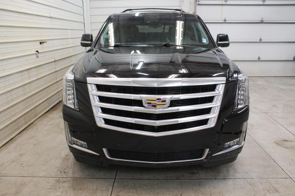 used 2017 Cadillac Escalade car, priced at $26,995