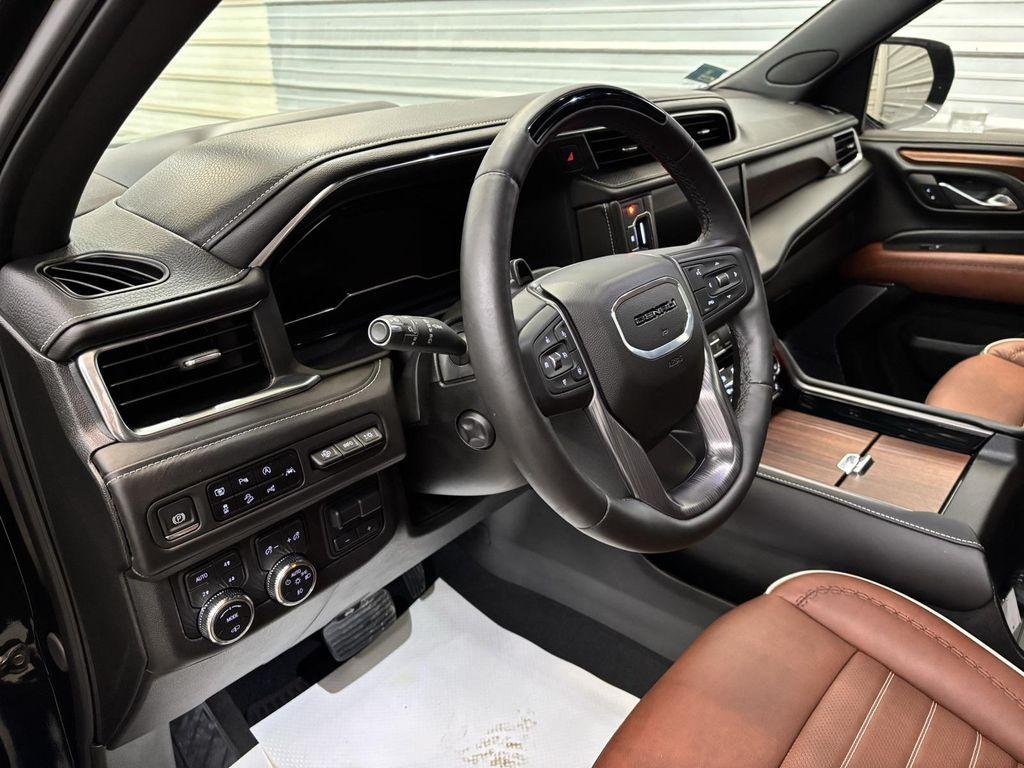 used 2024 GMC Yukon car, priced at $85,995