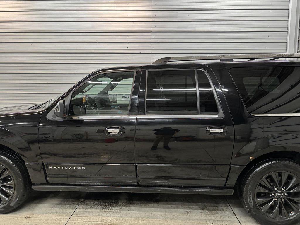 used 2017 Lincoln Navigator car, priced at $11,995