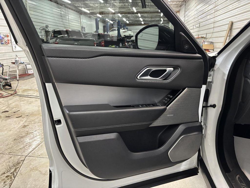 used 2020 Land Rover Range Rover Velar car, priced at $27,495