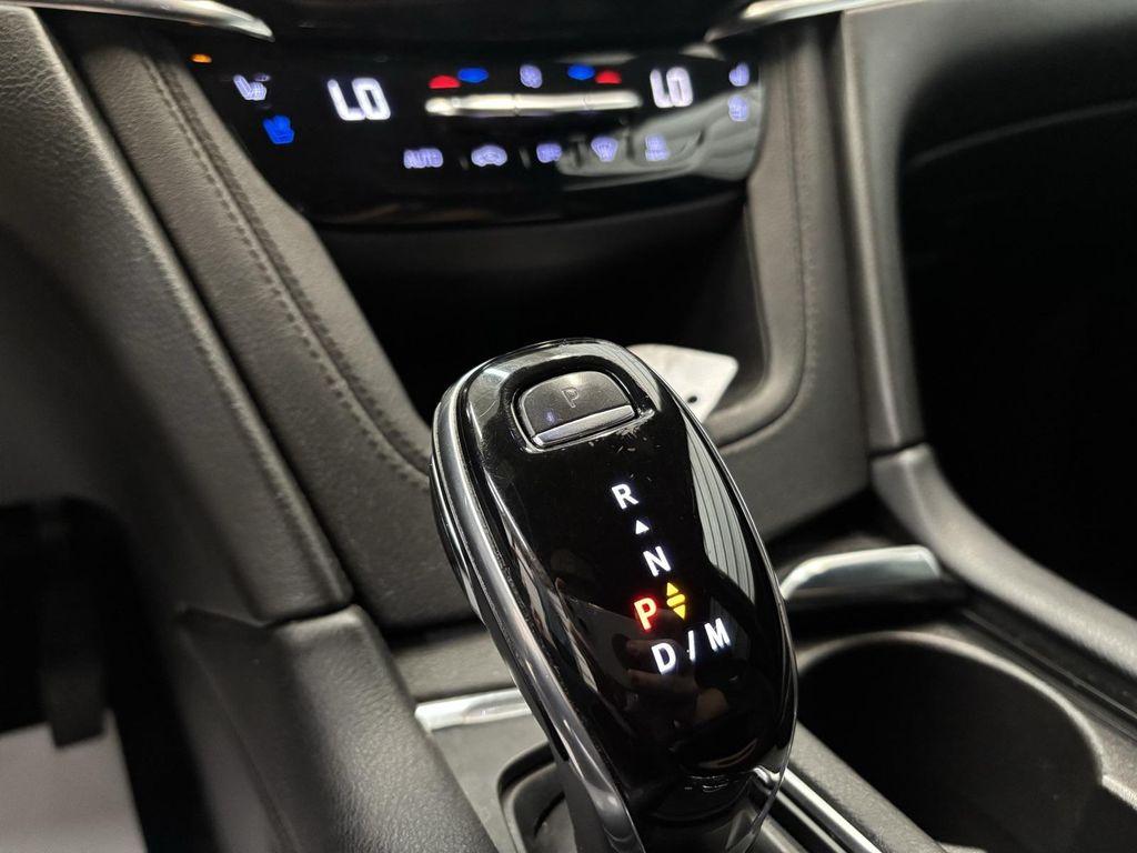 used 2020 Cadillac XT6 car, priced at $25,495