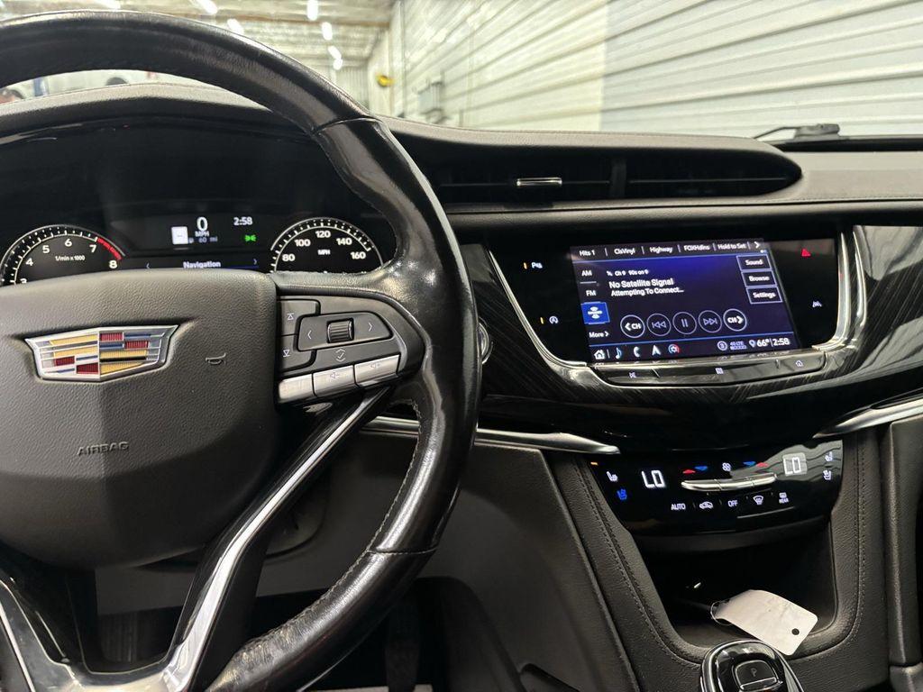 used 2020 Cadillac XT6 car, priced at $25,495