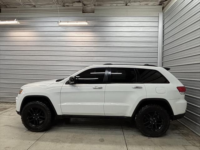 used 2017 Jeep Grand Cherokee car, priced at $16,195