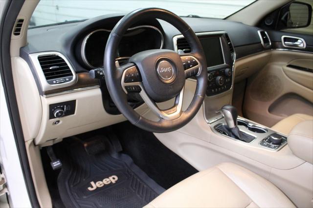 used 2017 Jeep Grand Cherokee car, priced at $16,195