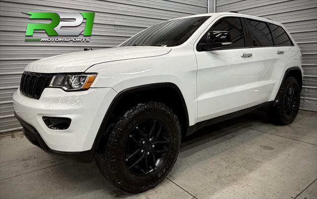 used 2017 Jeep Grand Cherokee car, priced at $16,195