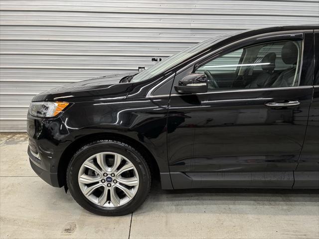 used 2019 Ford Edge car, priced at $18,995