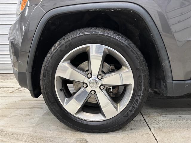 used 2015 Jeep Grand Cherokee car, priced at $14,995