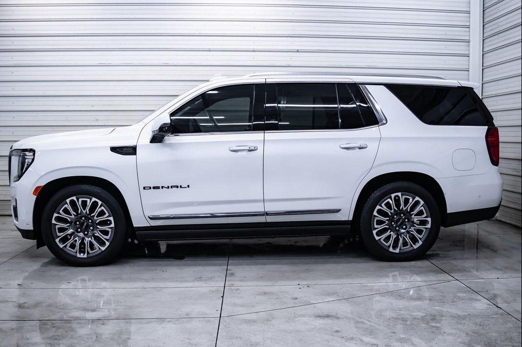 used 2024 GMC Yukon car, priced at $85,995