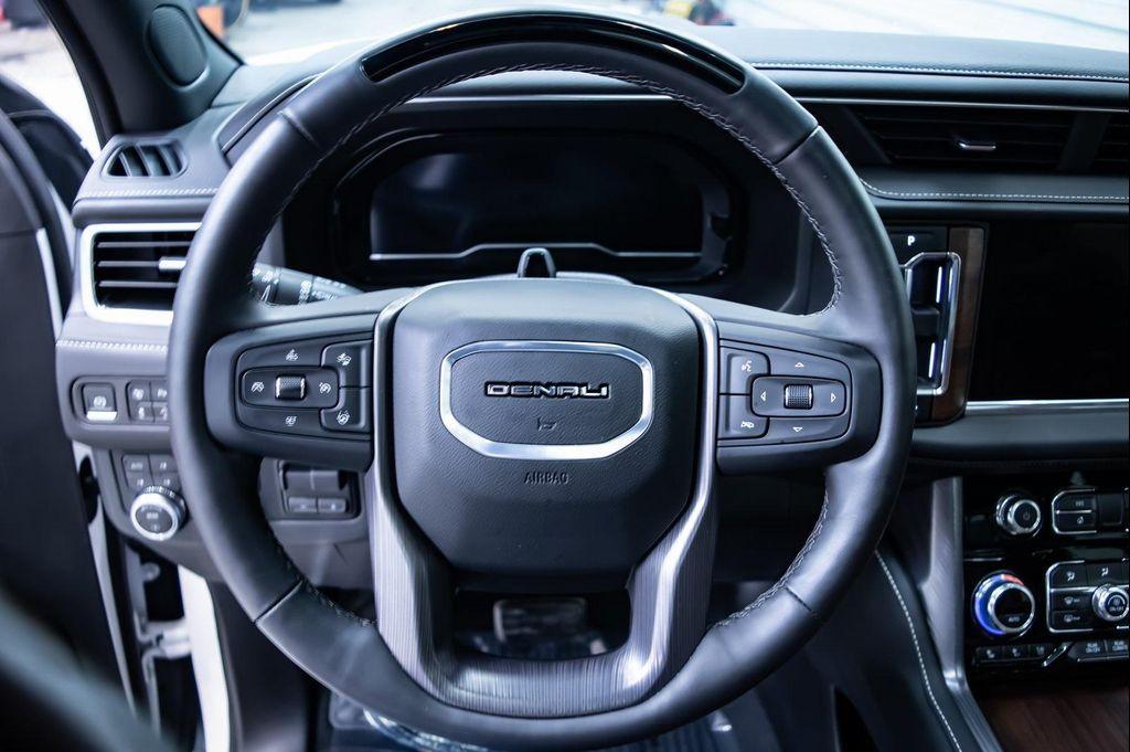 used 2024 GMC Yukon car, priced at $85,995
