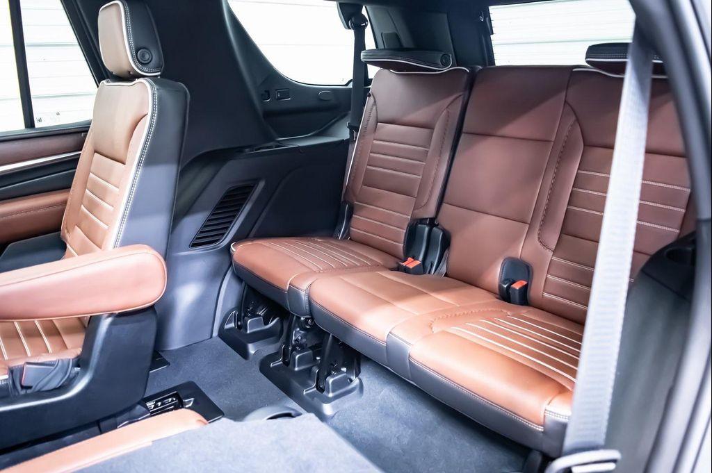 used 2024 GMC Yukon car, priced at $85,995