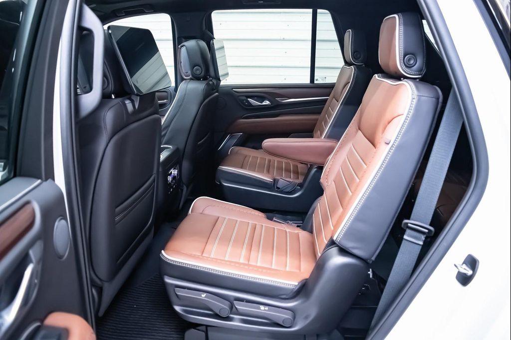 used 2024 GMC Yukon car, priced at $85,995