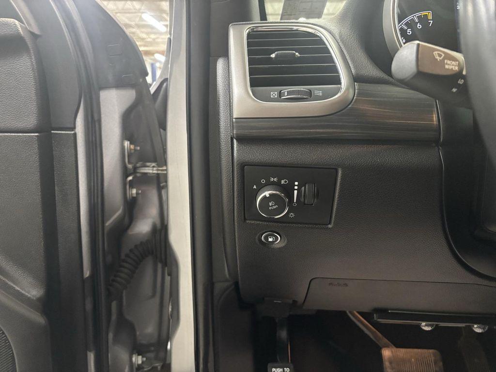 used 2019 Jeep Grand Cherokee car, priced at $14,995
