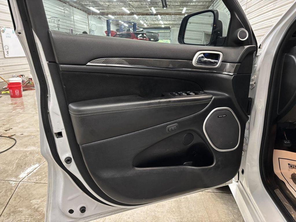 used 2015 Jeep Grand Cherokee car, priced at $28,995