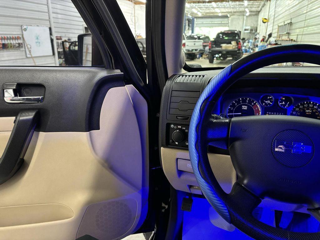 used 2007 Hummer H3 car, priced at $6,995