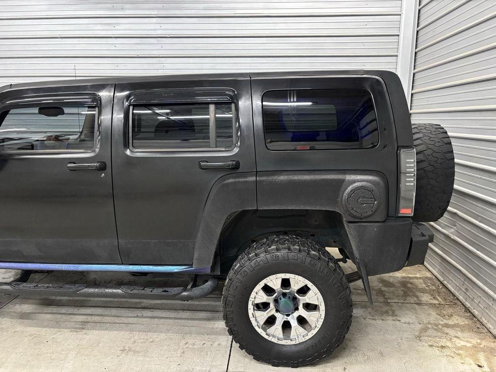used 2007 Hummer H3 car, priced at $6,995