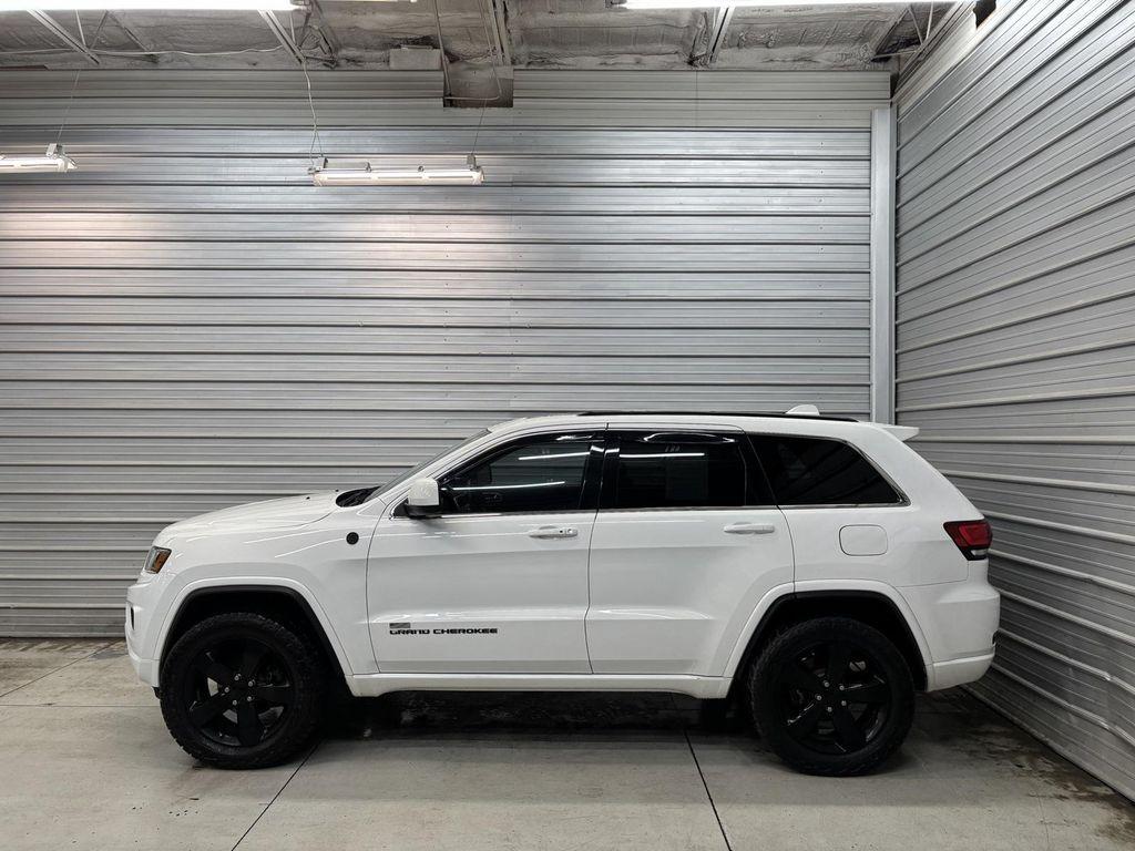 used 2015 Jeep Grand Cherokee car, priced at $13,695