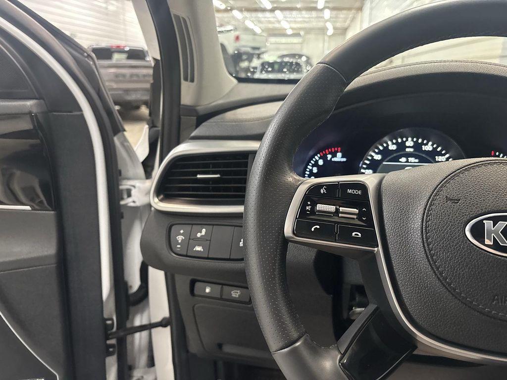 used 2020 Kia Sorento car, priced at $20,495