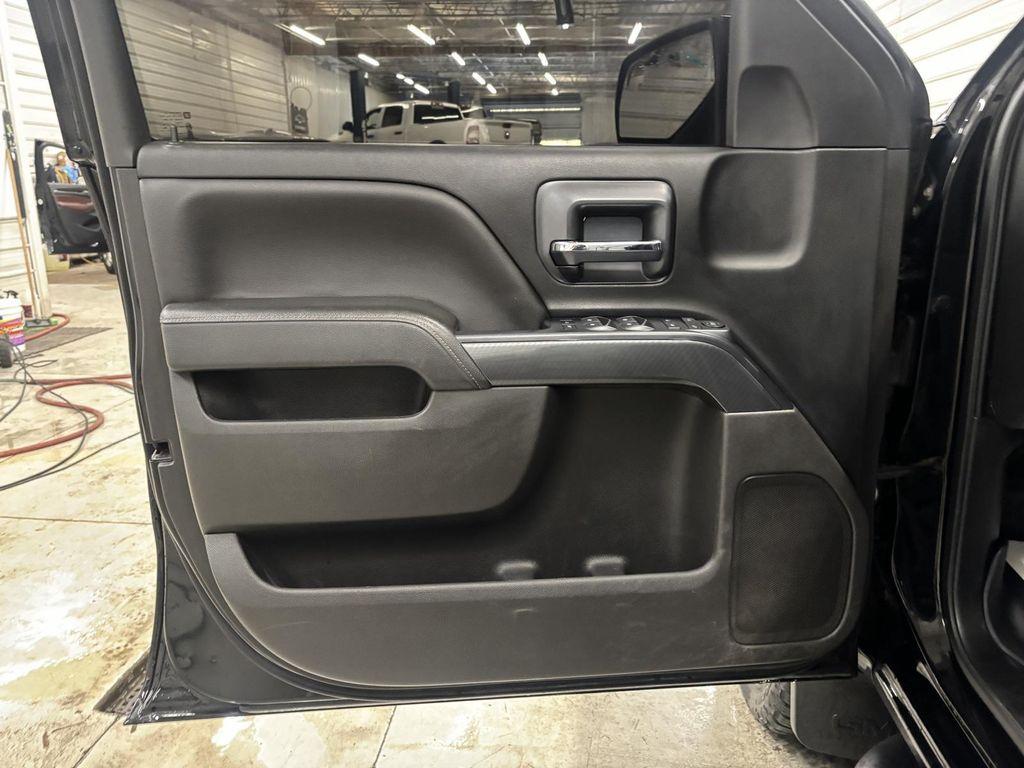 used 2018 GMC Sierra 1500 car, priced at $25,995