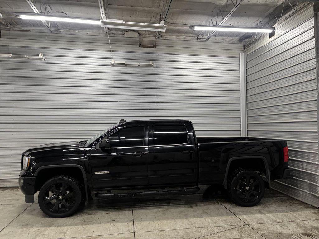 used 2018 GMC Sierra 1500 car, priced at $25,995