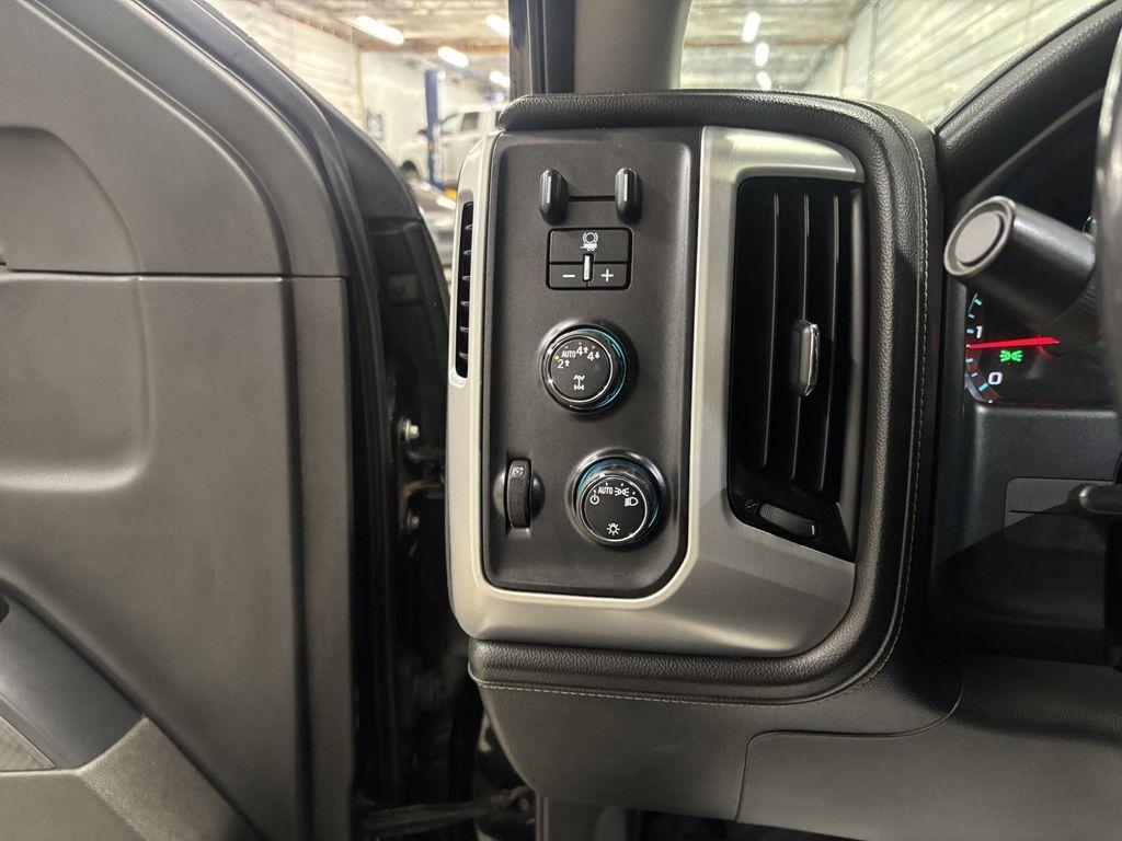 used 2018 GMC Sierra 1500 car, priced at $25,995