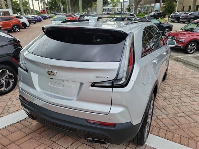 used 2020 Cadillac XT4 car, priced at $22,974