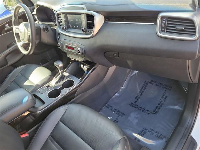 used 2020 Kia Sorento car, priced at $15,773