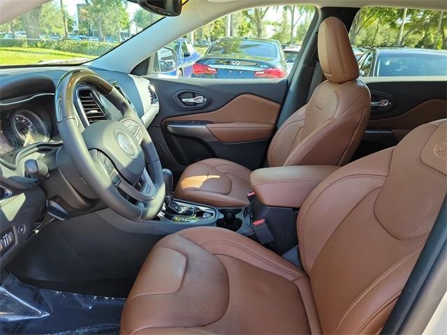 used 2019 Jeep Cherokee car, priced at $21,115