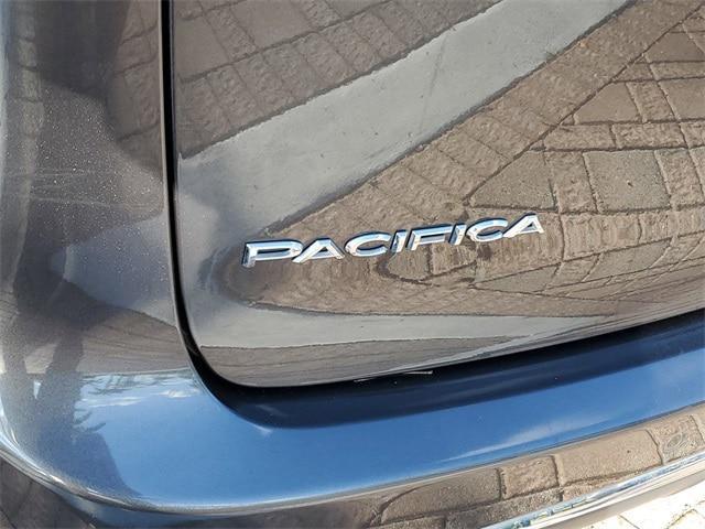 used 2018 Chrysler Pacifica car, priced at $17,993