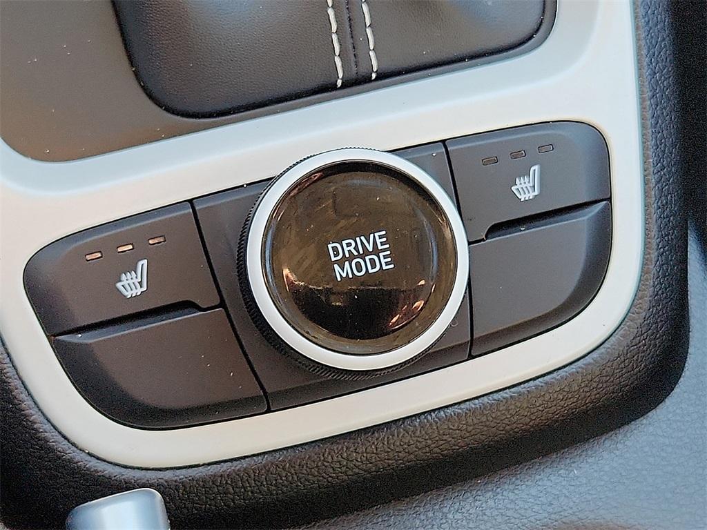 used 2024 Hyundai Venue car, priced at $20,898