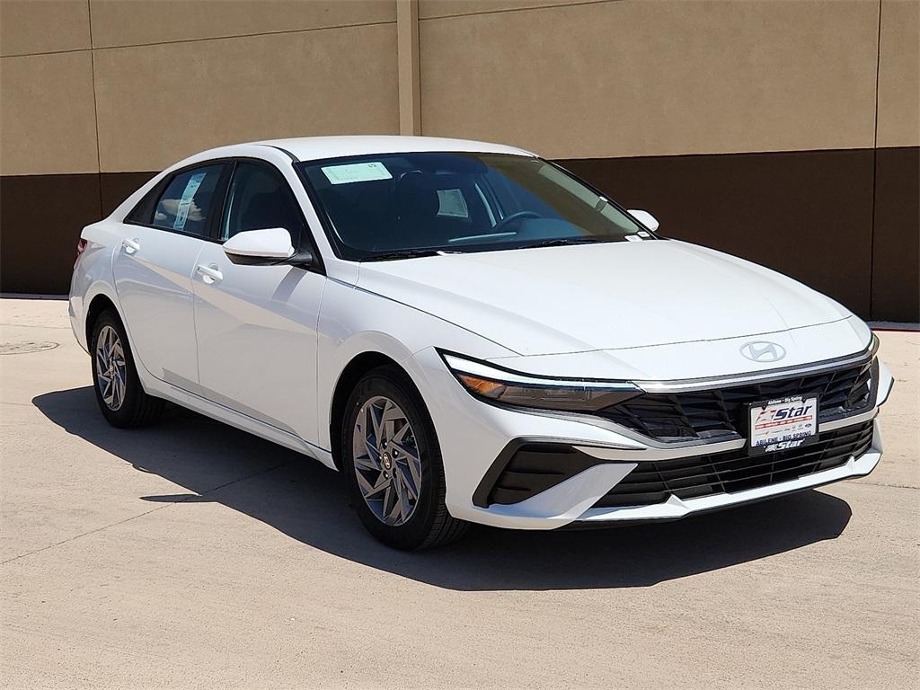 new 2025 Hyundai ELANTRA HEV car, priced at $25,535
