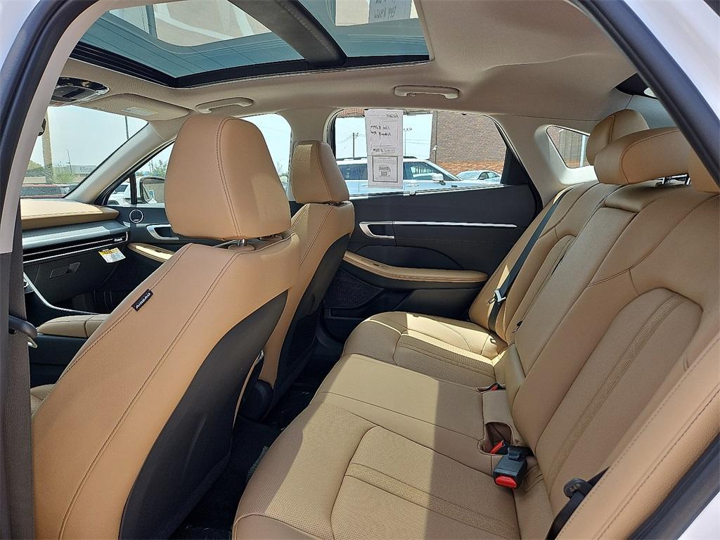 new 2025 Hyundai Sonata Hybrid car, priced at $38,475