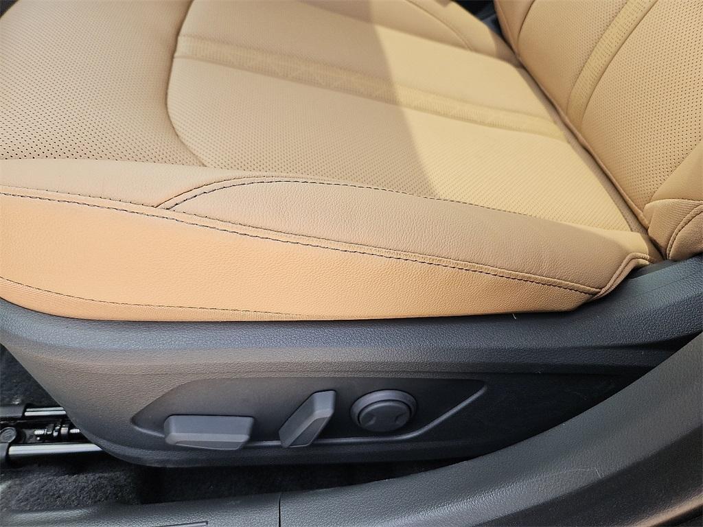 new 2025 Hyundai Sonata Hybrid car, priced at $38,475