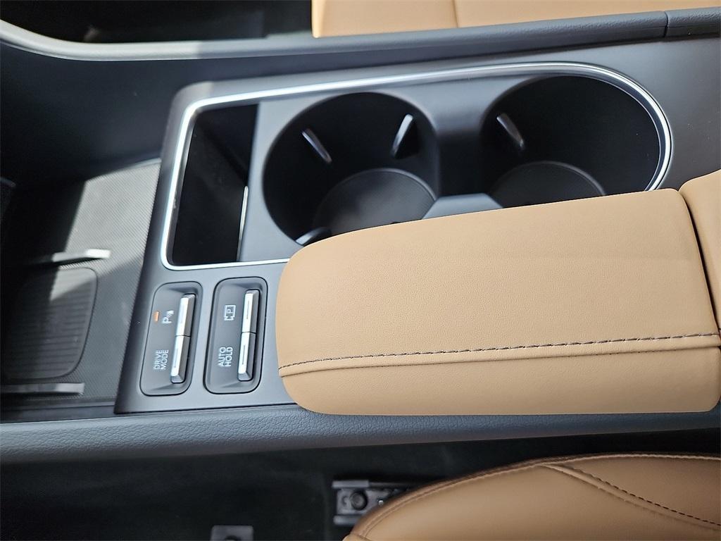 new 2025 Hyundai Sonata Hybrid car, priced at $38,475