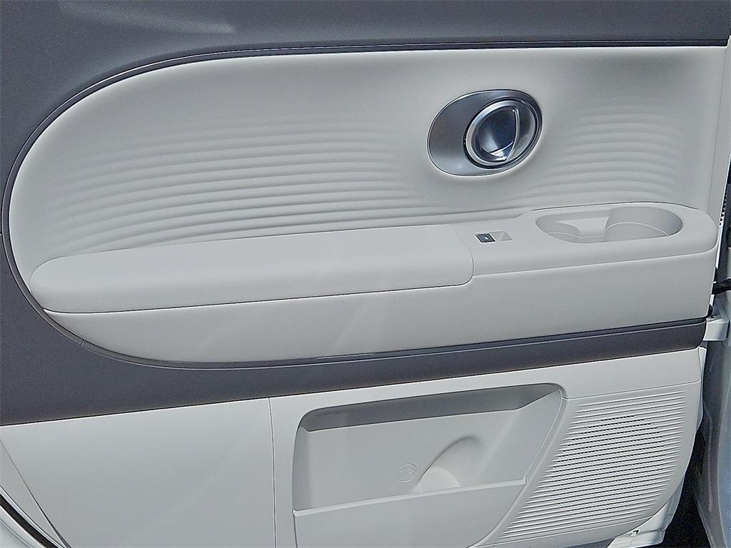 new 2026 Hyundai IONIQ 9 car