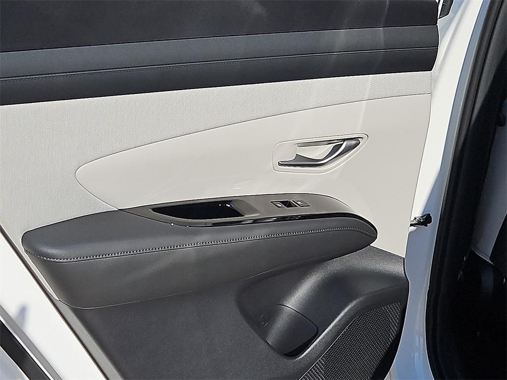 new 2026 Hyundai Tucson car, priced at $39,685
