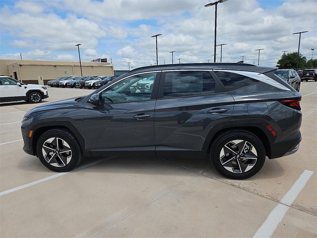 new 2025 Hyundai Tucson car, priced at $30,930